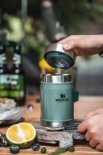 STANLEY Termoska jedálenská s lyžicou/vidličkou The Legendary Classic Food Jar 400 ml Hammertone Green – Obrázok 7